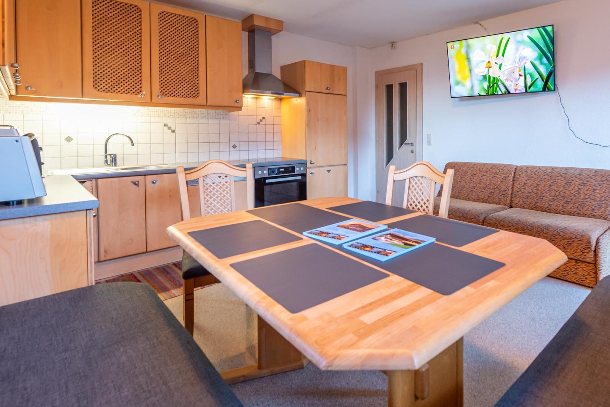 Ferienwohnung Ausblick Zillertal Hainzenberg Exterior photo